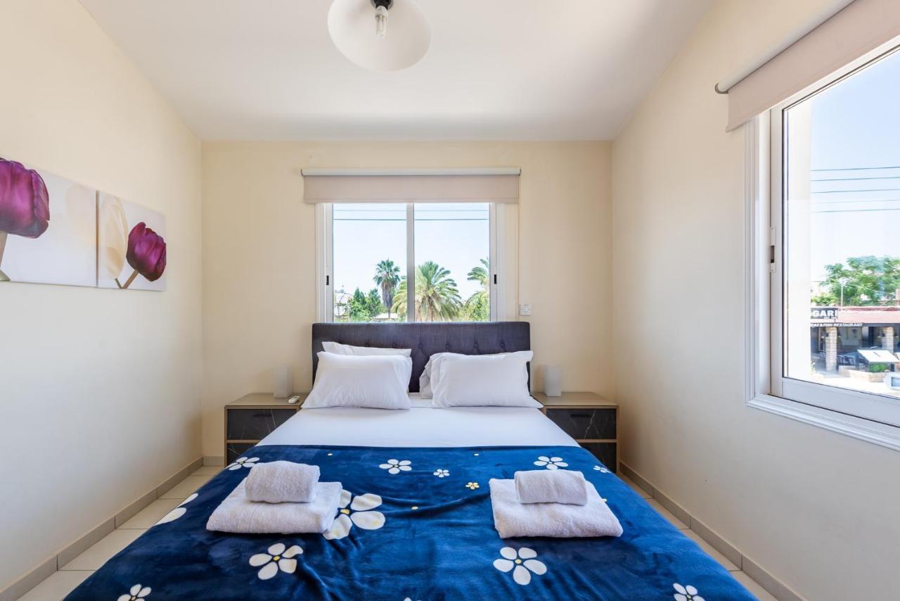 Villa Oasis By Ezoria Villas Coral Bay Exterior photo